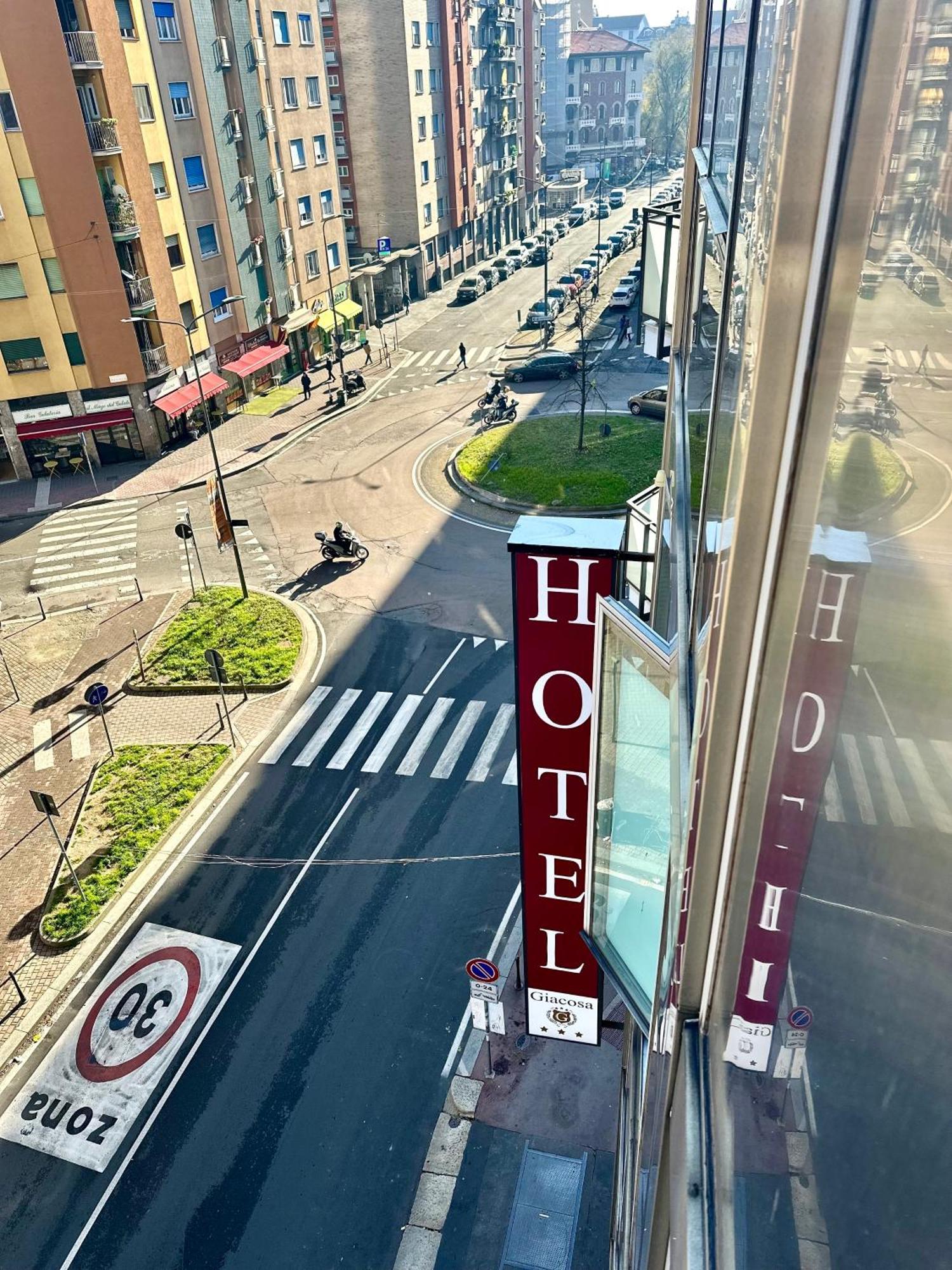 Hotel Giacosa Milão Exterior foto